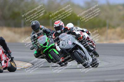 media/Jan-15-2023-SoCal Trackdays (Sun) [[c1237a034a]]/Turn 3 (1115am)/